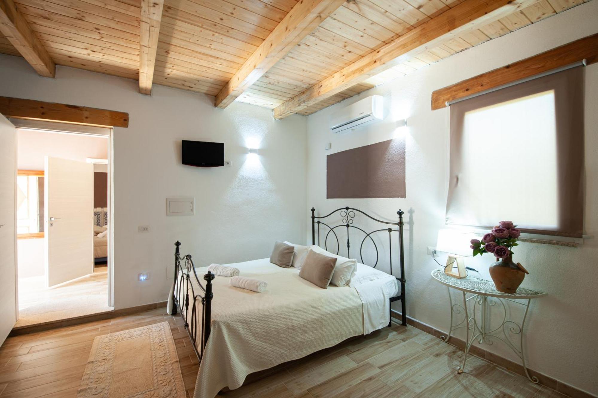 Antica Dimora Storica Villa Di Labbiu Relax & Rooms Design Sorso Bagian luar foto