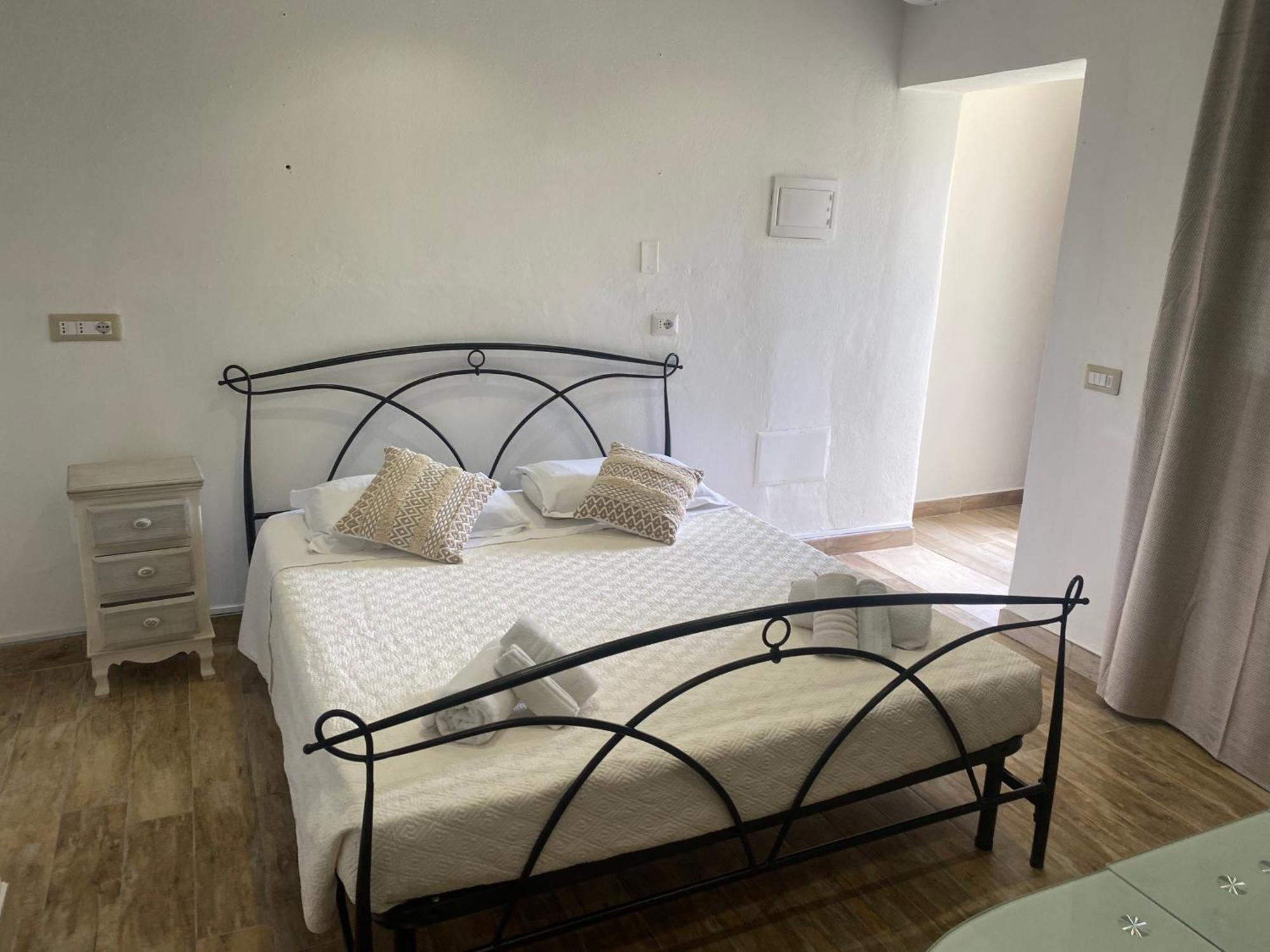 Antica Dimora Storica Villa Di Labbiu Relax & Rooms Design Sorso Bagian luar foto